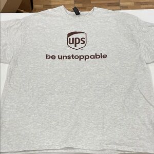 UPS Be Unstoppable men’s 2xl light gray short sleeve tshirt